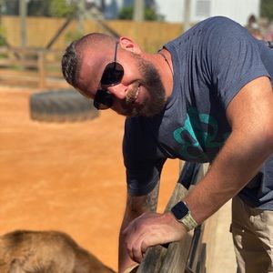 Meet your Posher, Gary